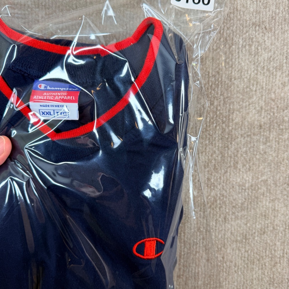 Champion Mens Navy Blue V Neck T Shirt Embroidered Logo Vintage 90s XXL - Picture 15 of 16
